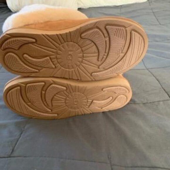 UGG Women' Classic PATTEN boots CHESTNUT 1006011 SHEEPSKIN SIZE7 new no box - Picture 7 of 12